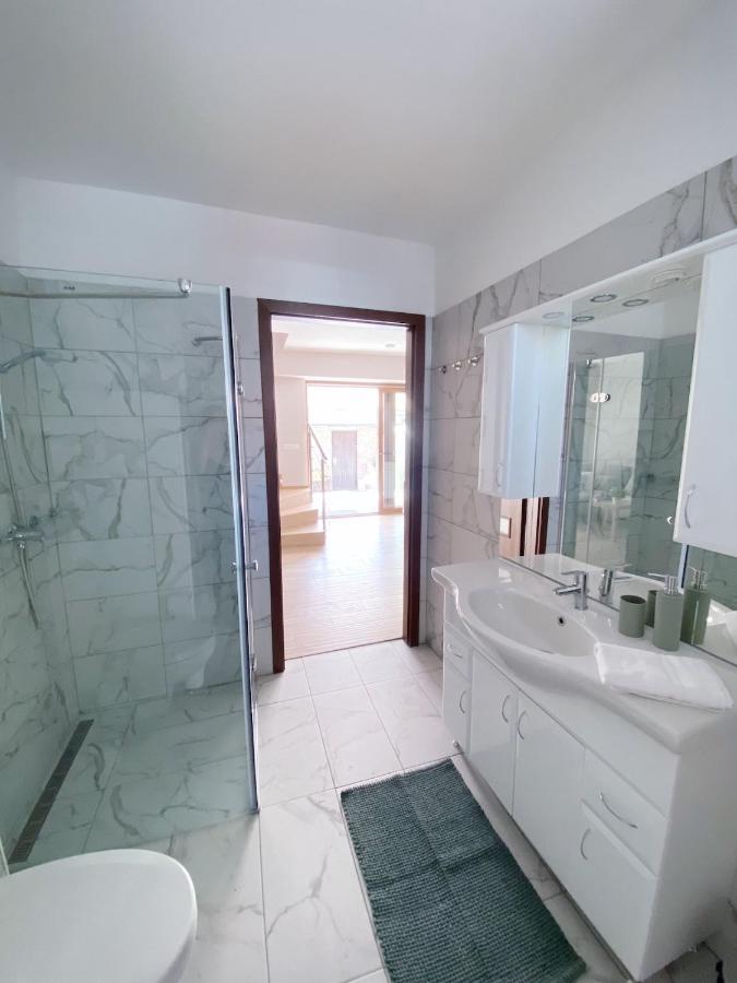 Piros Vendeghaz Villa Tihany Exterior foto